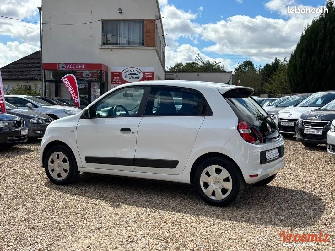 Renault Twingo 1.0 SCE 70 COSMIC (image 8)
