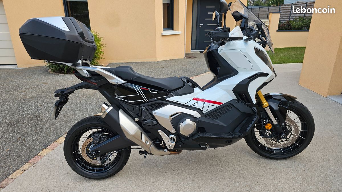Honda XADV, Options, ETAT NEUF, 1ère main (image 1)