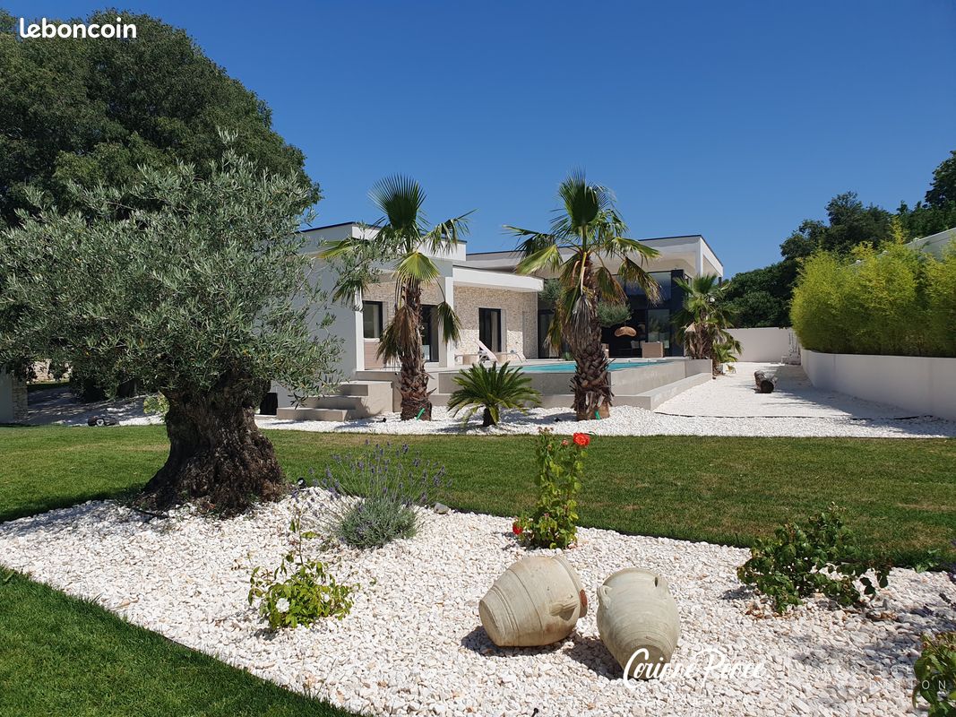 Maison 5 pièces 218 m² · à Nîmes · 218 m² · 1 295 000 €
