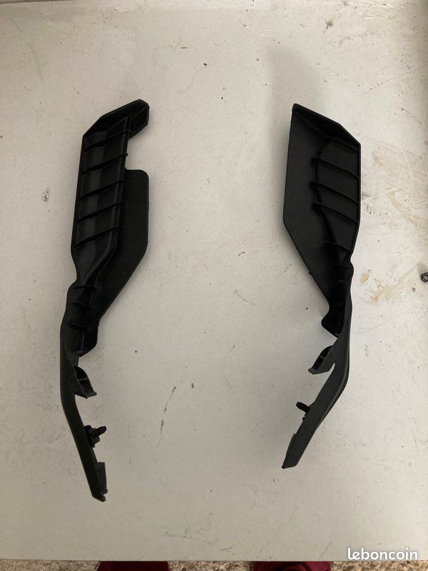 Joints Honda HRV 2018 pare brise compartiment moteur (image 1)