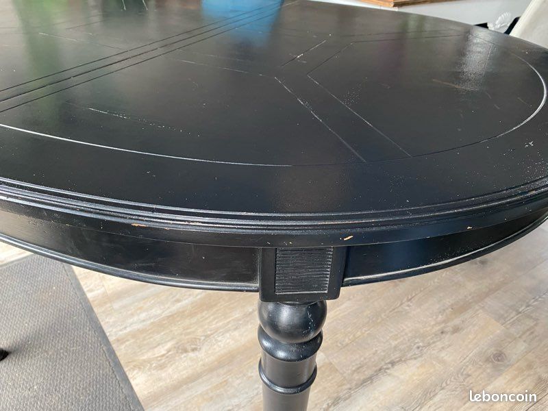 Table en merisier (image 1)
