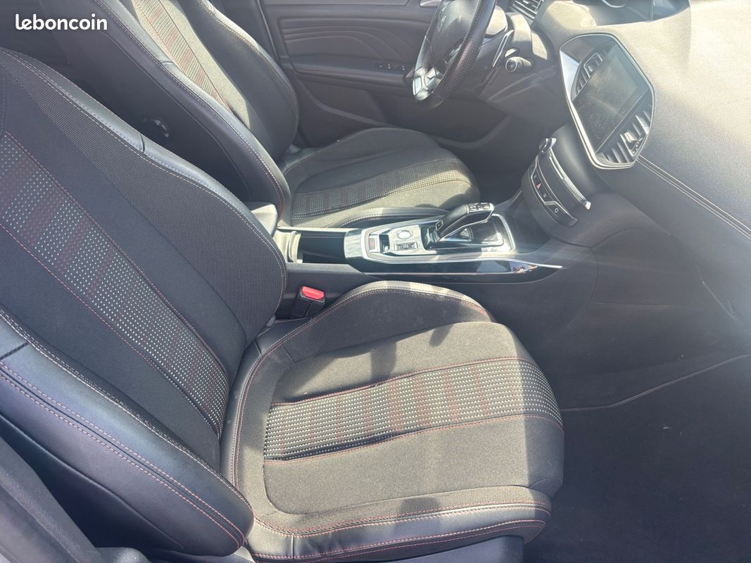 PEUGEOT 308 SW BlueHDi 130ch EAT8 GT Line (image 15)