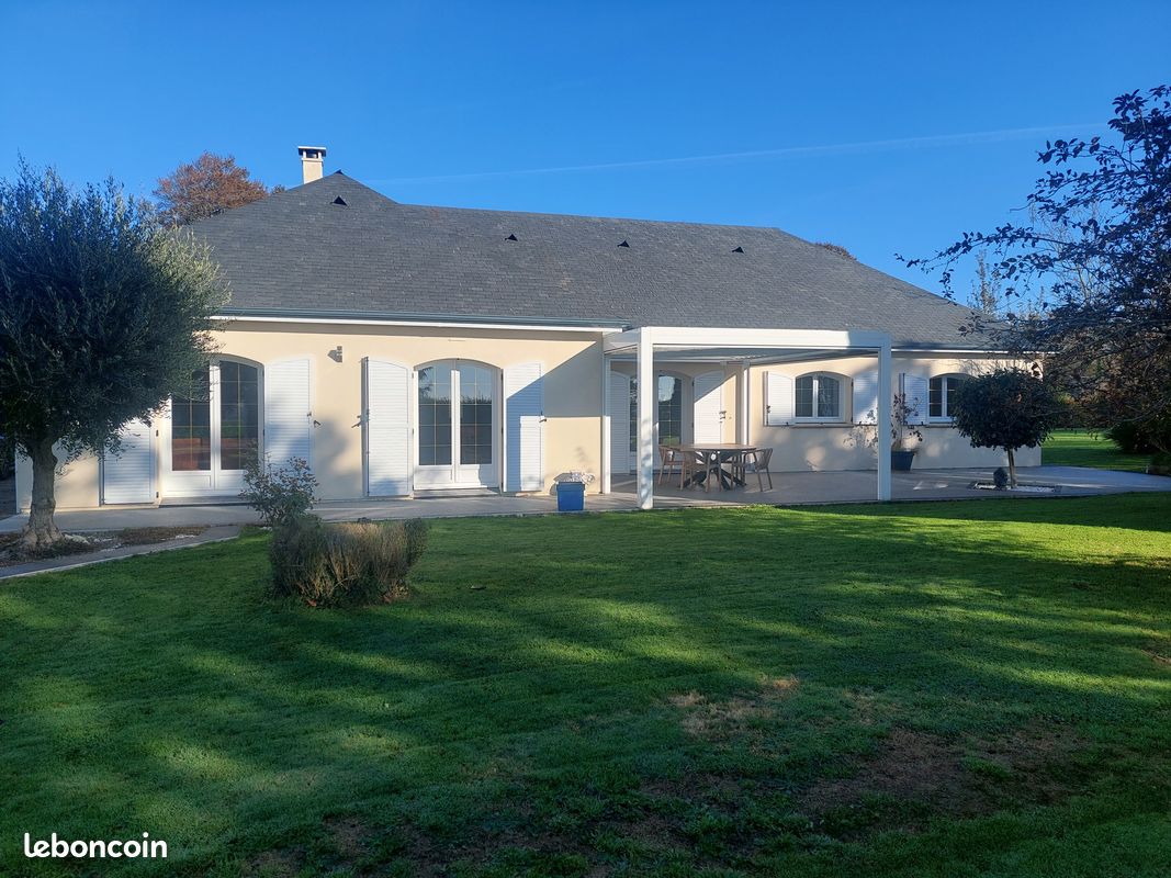 Maison 5 pièces 153 m² · à Saint-Romain-de-Colbosc · 153 m² · 405 000 €