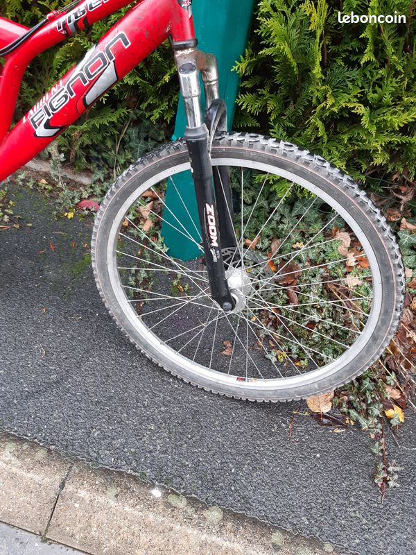 VTT "Laurent FIGNON Tiger" 18 vitesses , 26 pouces "Tout suspendu" (image 5)