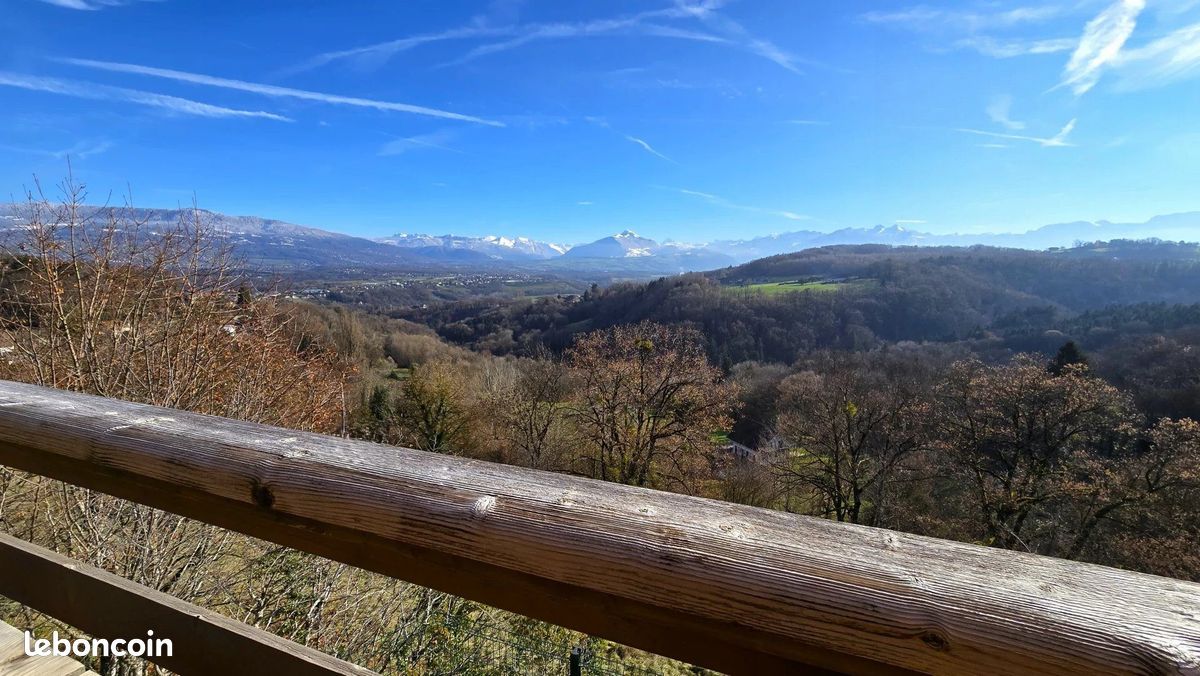 Maison 5 pièces 120 m² · à Monnetier-Mornex · 120 m² · 530 000 €