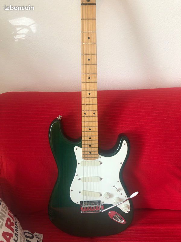 Guitare Cort stratocaster (image 1)