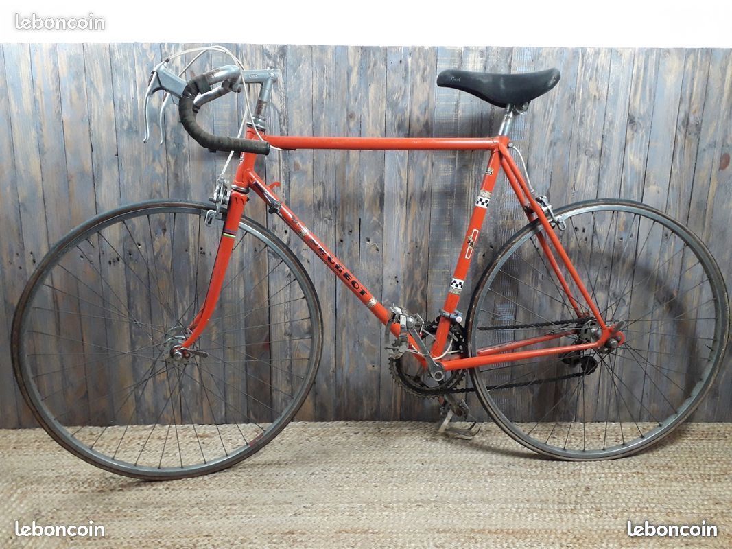 VÉLO COURSE PEUGEOT P10 années 70 - Vélos