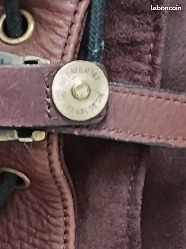 Très beau sac à dos vintage en cuir véritable (image 9)
