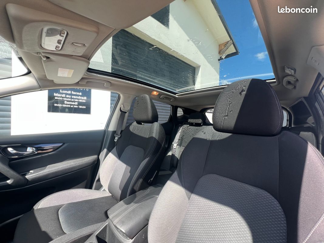 NISSAN QASHQAI 2019 EVAPO 1.3 DIG-T 160 DCT N-Connecta (image 24)