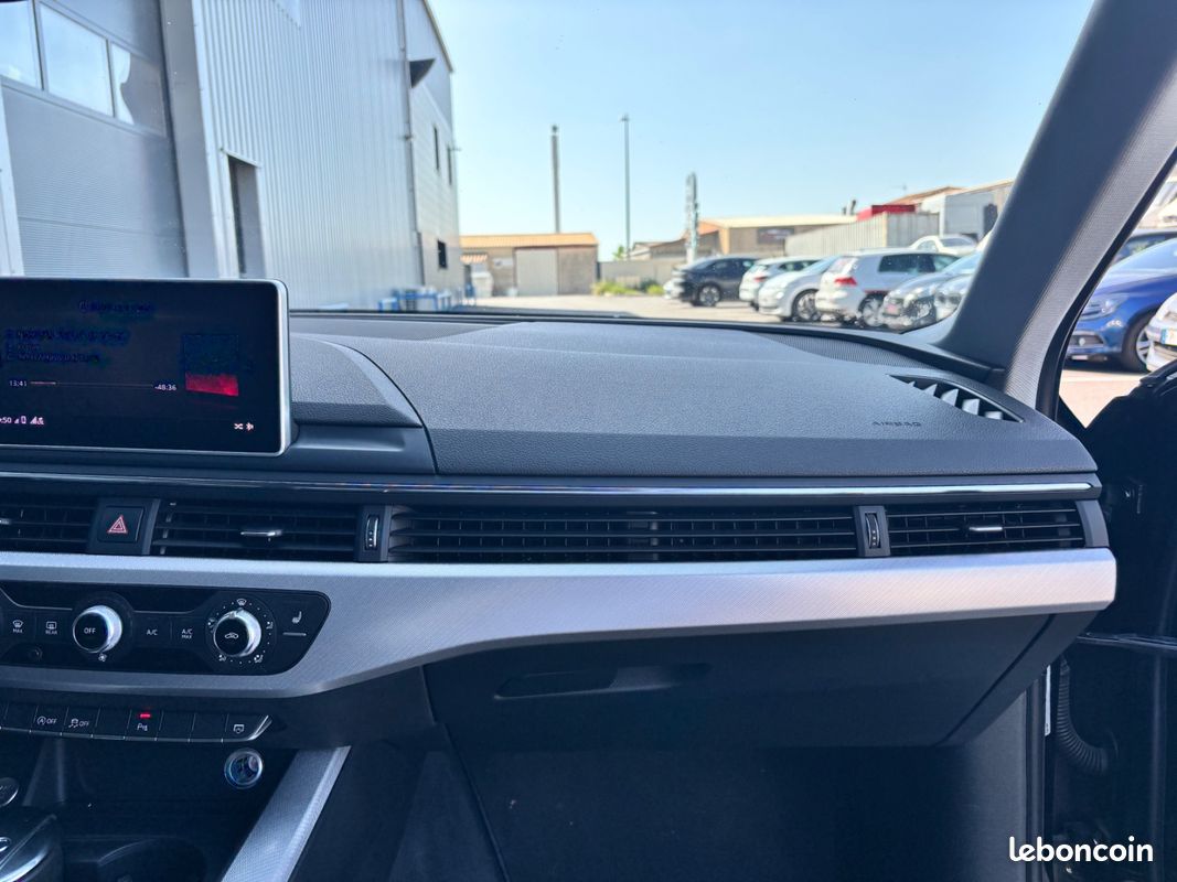 AUDI A4 AVANT 2.0 TDI ultra 150 S tronic 7 (image 32)