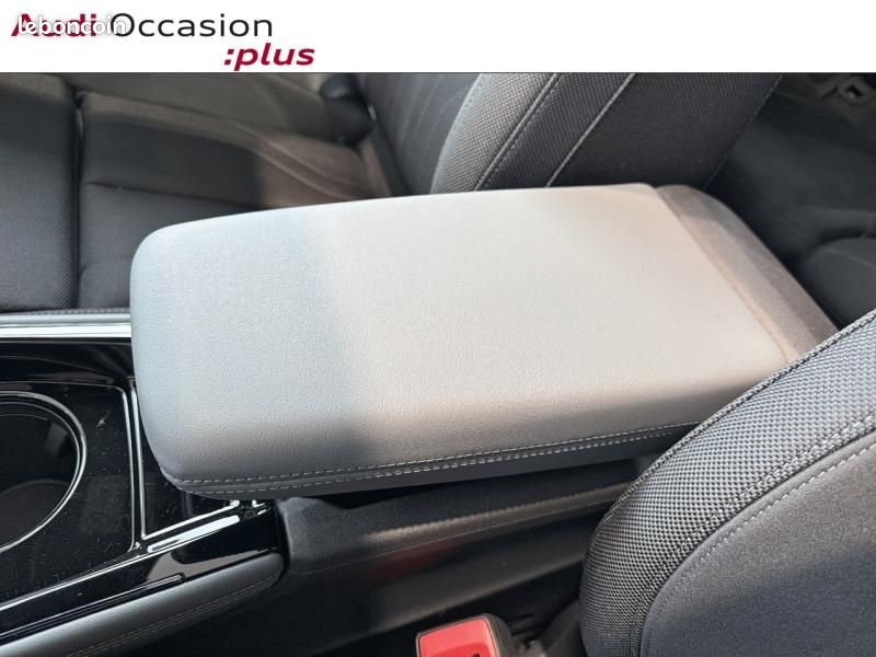 Audi Q3 1.5 e-hybrid 272ch S line S tronic 6 (image 31)