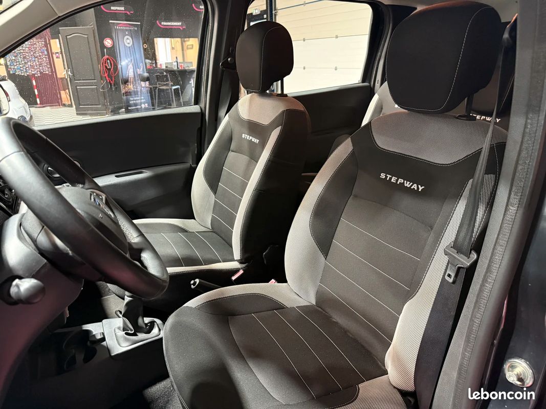 Dacia LODGY Stepway 1.2 tce 115 attelage / radars de recul / régulateur de vitesse (image 9)