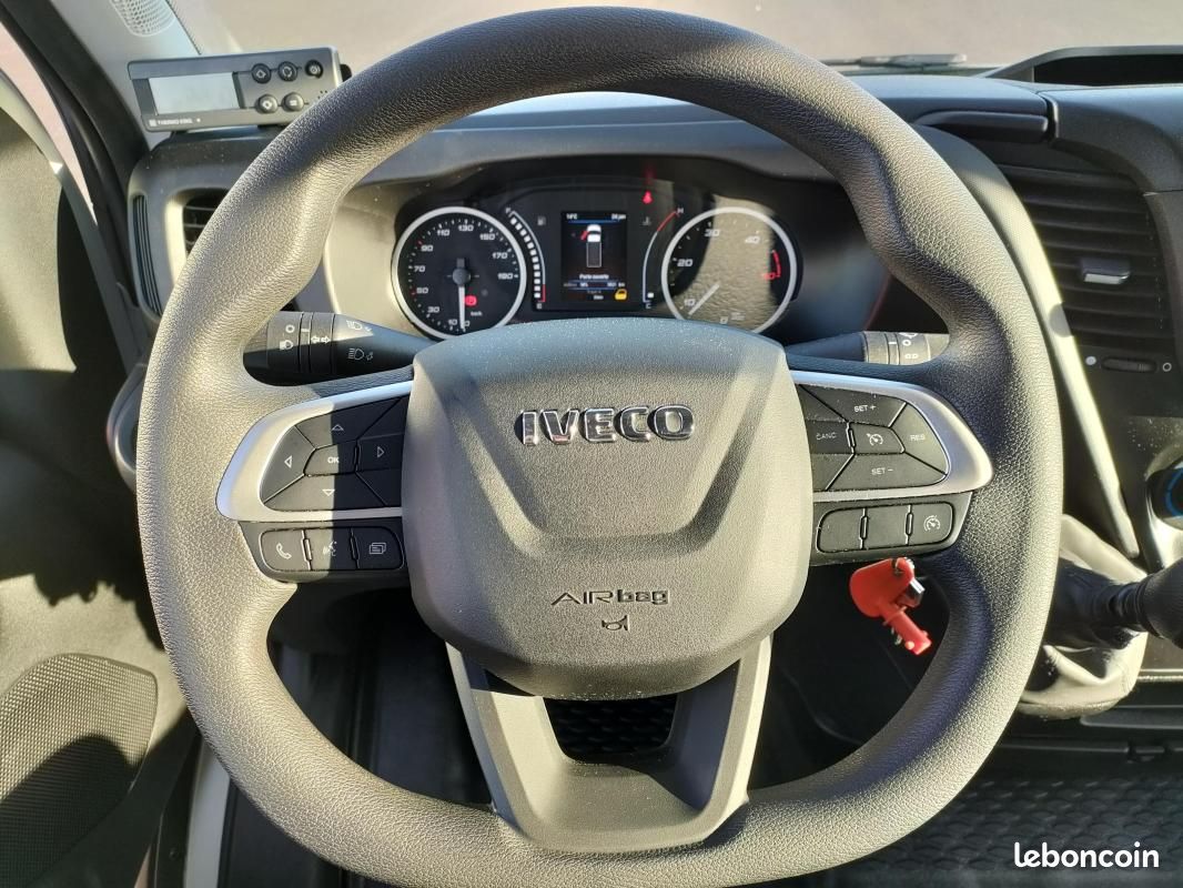 Iveco Daily CHASSIS CABINE FRIGO 12M3 160 CV ROUES JUMELEES HAYON CAISSE CAZAUX GROUPE THERMOKING... (image 15)