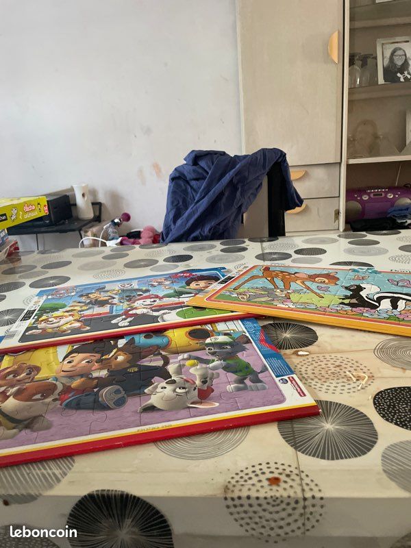Puzzles (image 1)