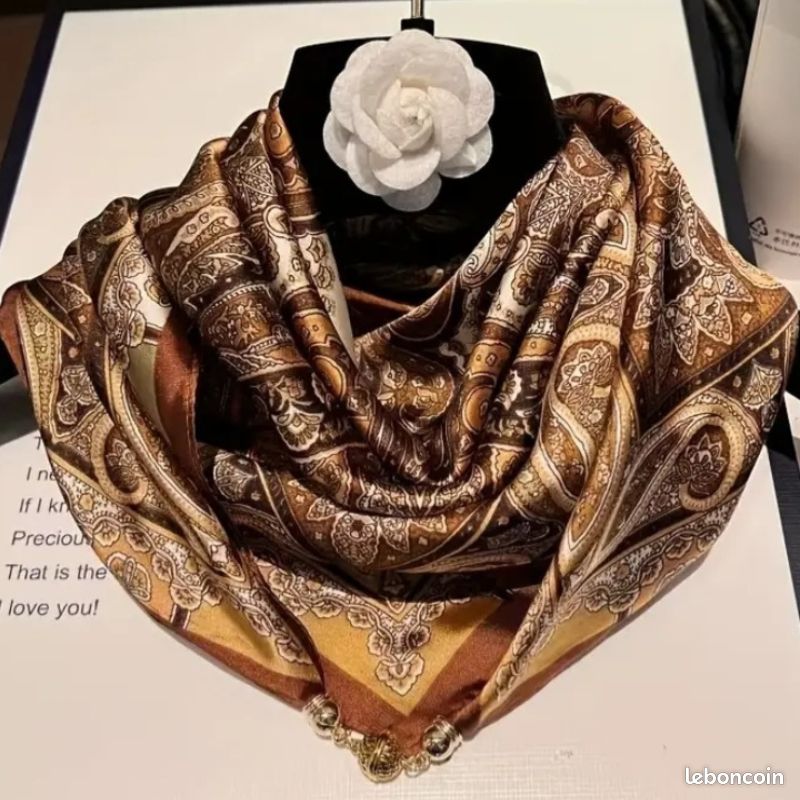 Foulard Carré Vintage Monogramme - Bordeaux Et Marron Clair - Écharpe Femme Cadeau