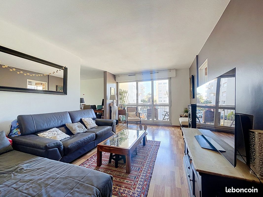 Appartement 4 pièces 77 m² · à Chatou · 77 m² · 349 000 €