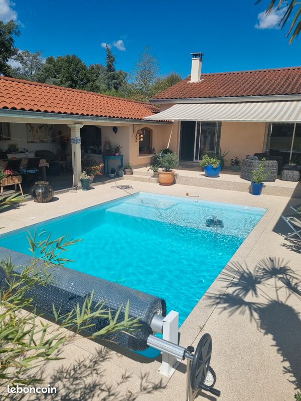 Maison 5 pièces 128 m² · à Grézieu-la-Varenne · 128 m² · 699 000 €