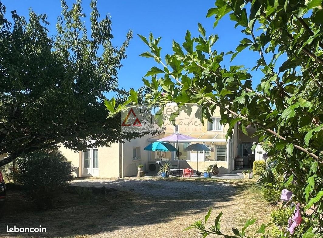 Maison 6 pièces 148 m² · à Lestiac-sur-Garonne · 148 m² · 310 000 €