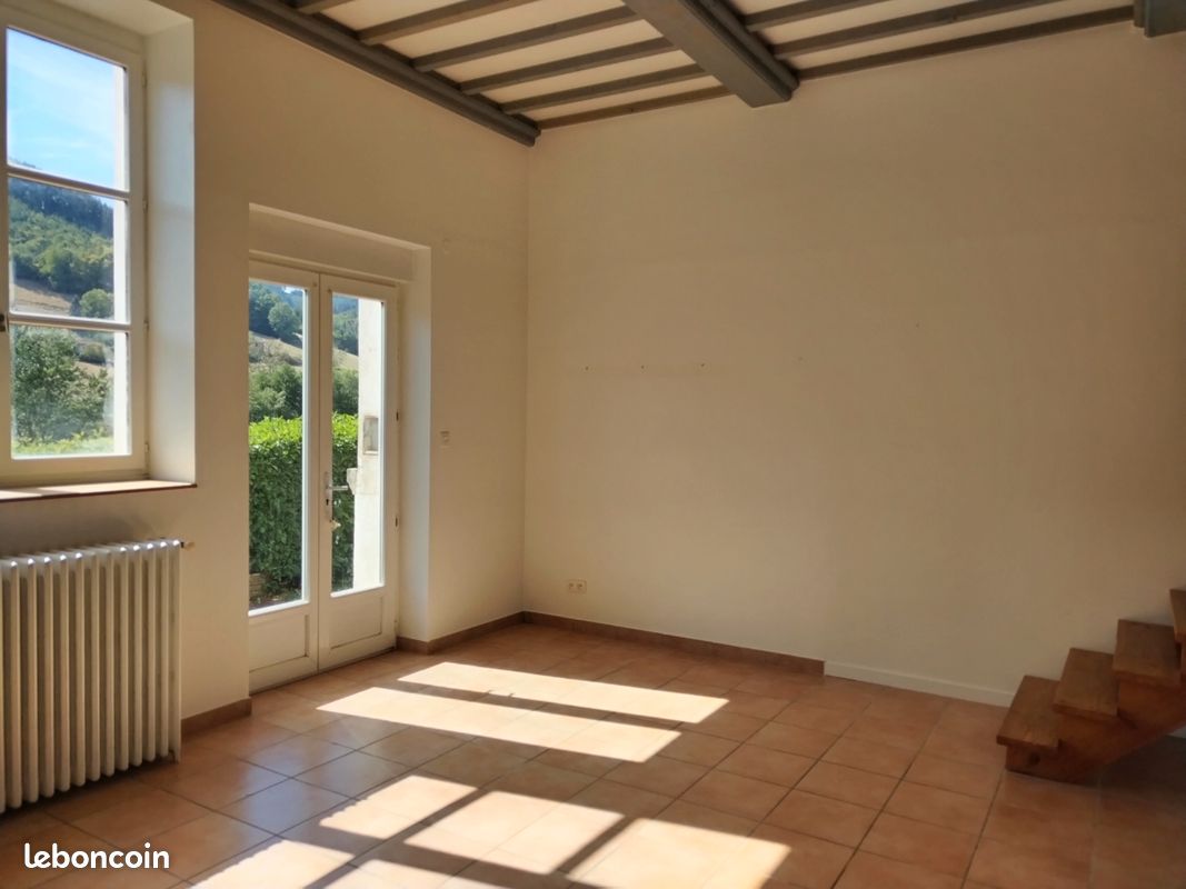 Appartement 3 pièces 48 m² · à Valsonne · 48 m² · 390 €/mois