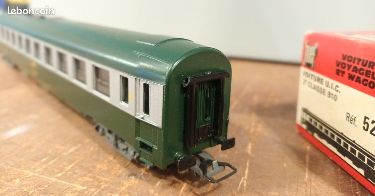 HO CEMP MOUGEL SNCF VOITURE CORAIL C1 1/ 2° classe 1008 (V6) EUR 25,00 - FR