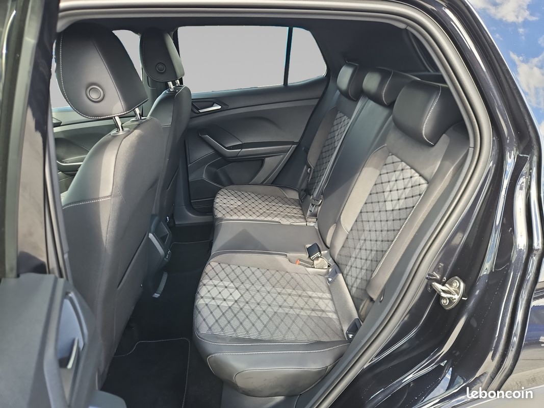 VOLKSWAGEN T-Cross 1.5 TSI 150 Start/Stop DSG7 R-Line (image 14)