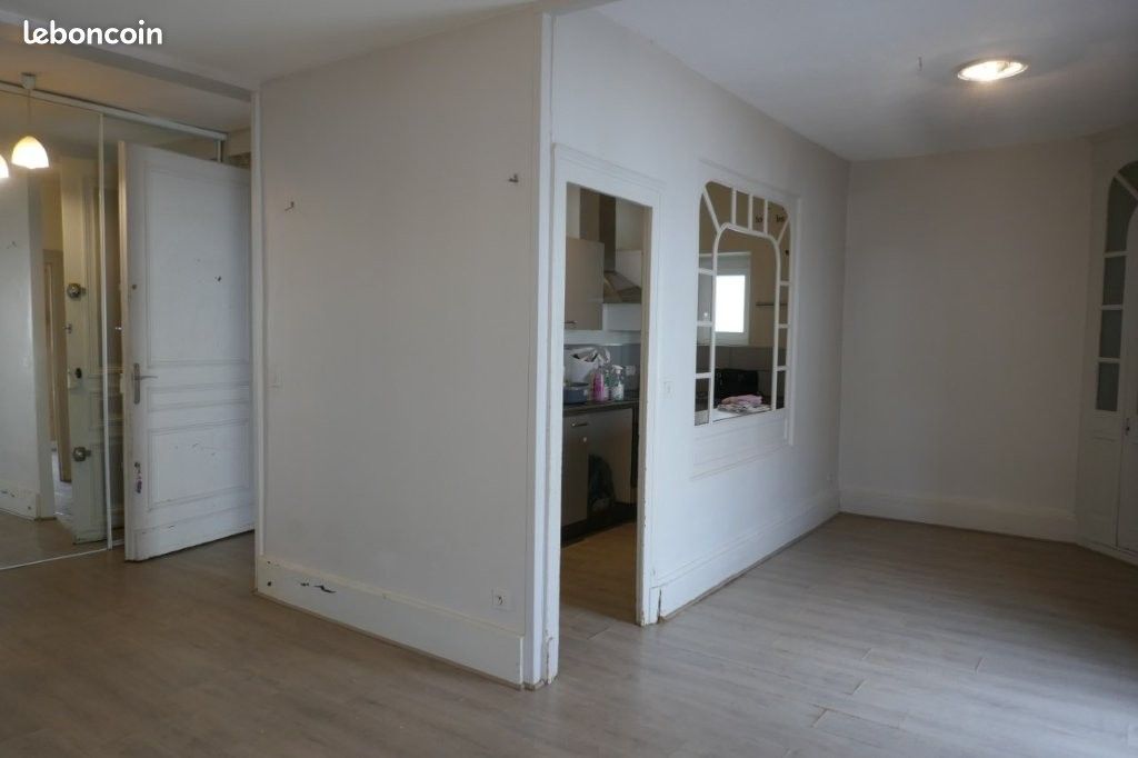 Appartement 3 pièces 77 m² · à Vichy · 76,7 m² · 170 000 €