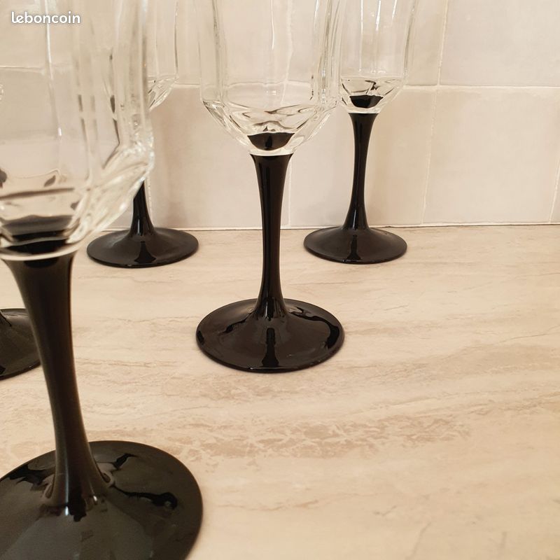 Lot De 6 Verres à Vin Rouge Cristal D'Arques Luminarc - Modèle Octime Black - Noir