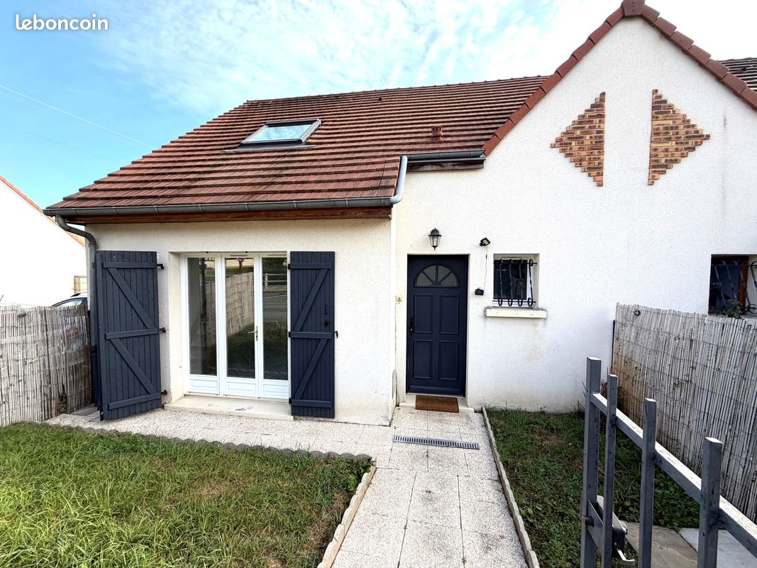 Maison 4 pièces 84 m² · à Saint-Marcel · 84 m² · 1 095 €/mois