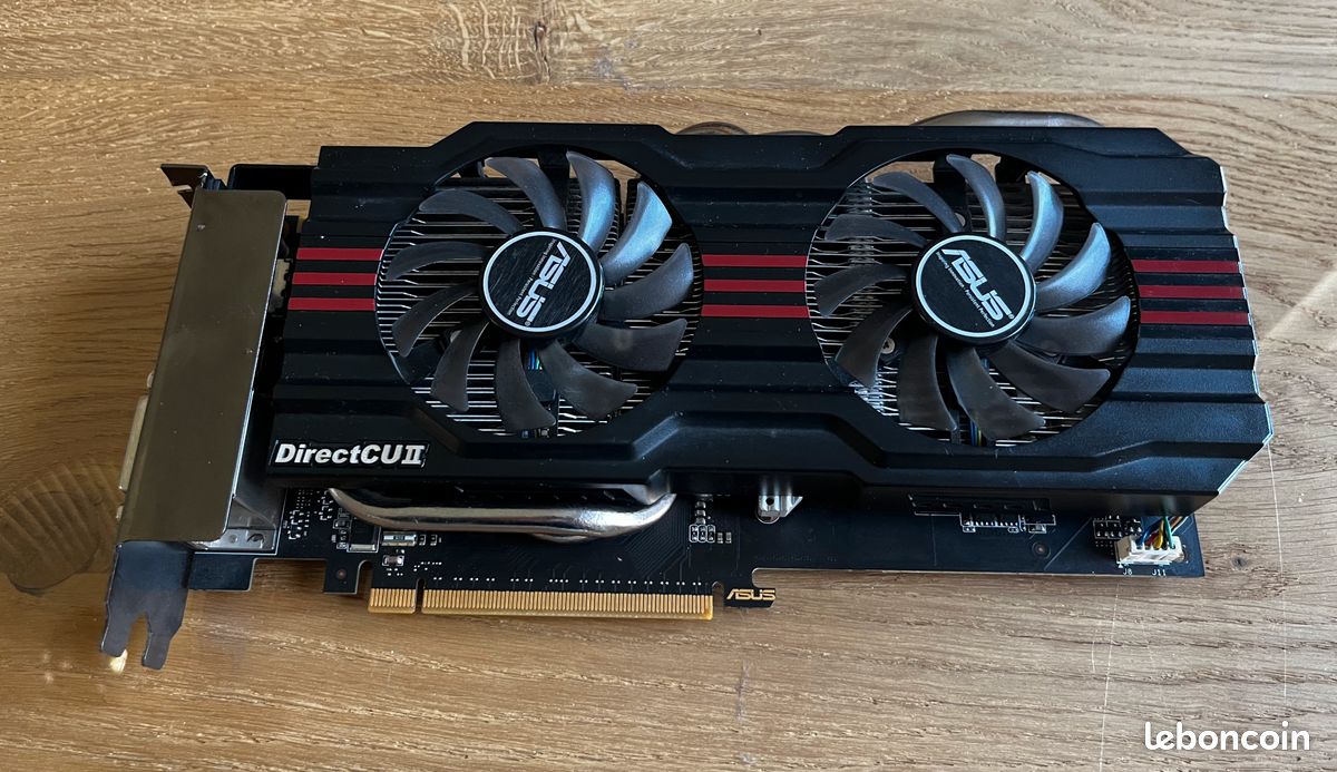 Asus GTX660-DC2TG-2GD5 Carte Graphique NVIDIA Geforce GTX 660 1072 MHz