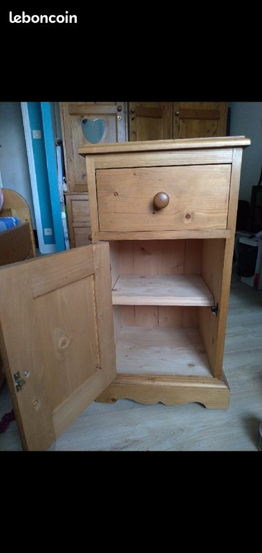 Lit simple interior bois massif (image 3)