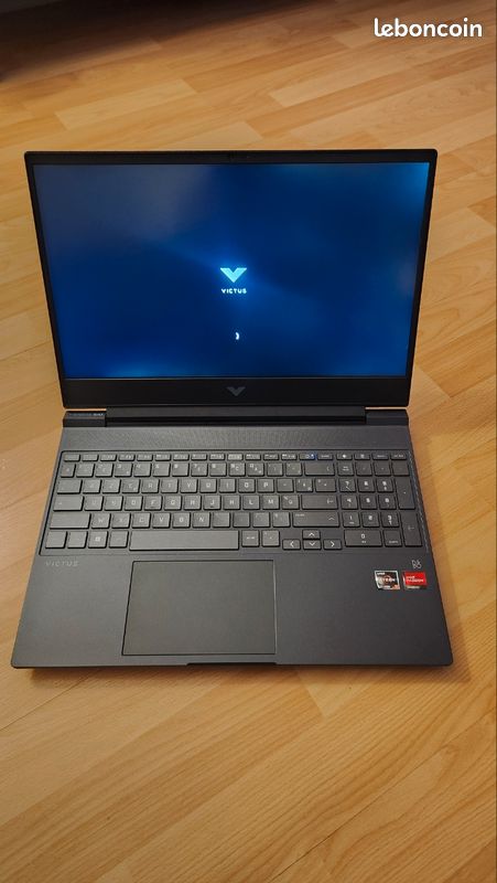 Victus by HP 15-fb0160nf AMD Ryzen 5 5600H Ordinateur portable 39,6 c... pas cher