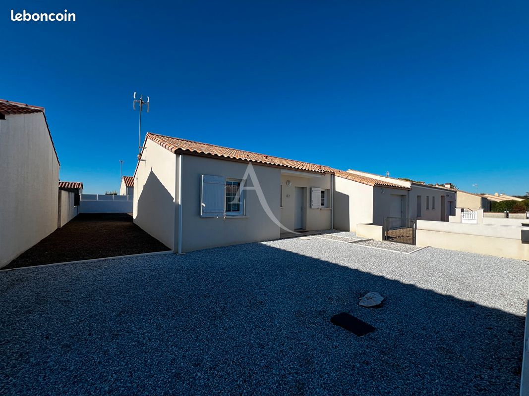 Maison 4 pièces 90 m² · à Longeville-sur-Mer · 90 m² · 296 400 €
