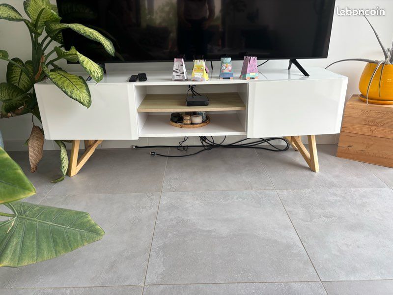 Meuble TV et table basse (image 2)