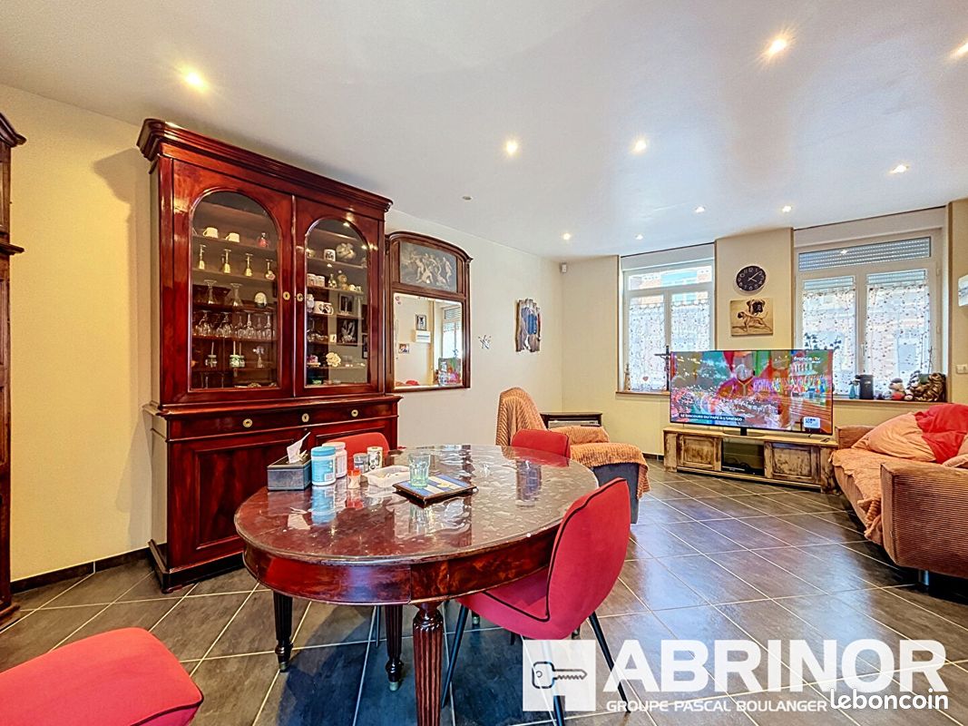 Maison 4 pièces 145 m² · à Lille · 145 m² · 614 000 €
