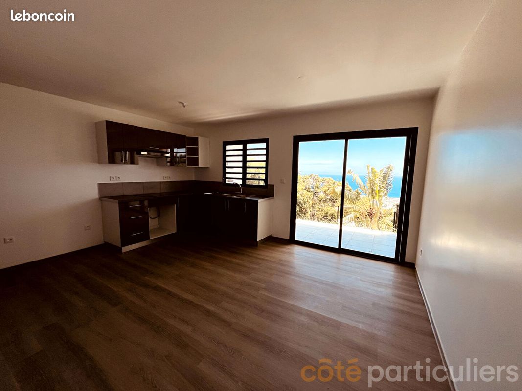Appartement 2 pièces 45 m² · à Saint-Denis · 45 m² · 892 €