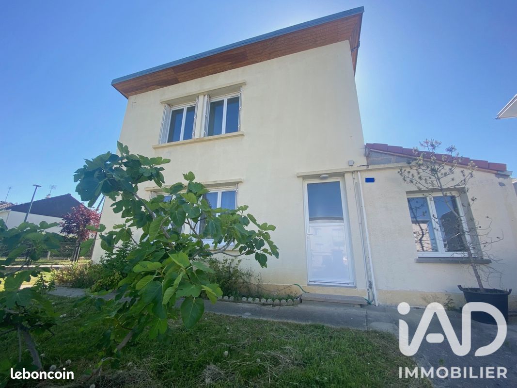 Maison 4 pièces 94 m² · à La Loupe · 94 m² · 164 000 €