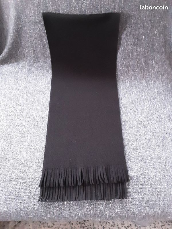 Écharpe Noir - Neuf (image 5)
