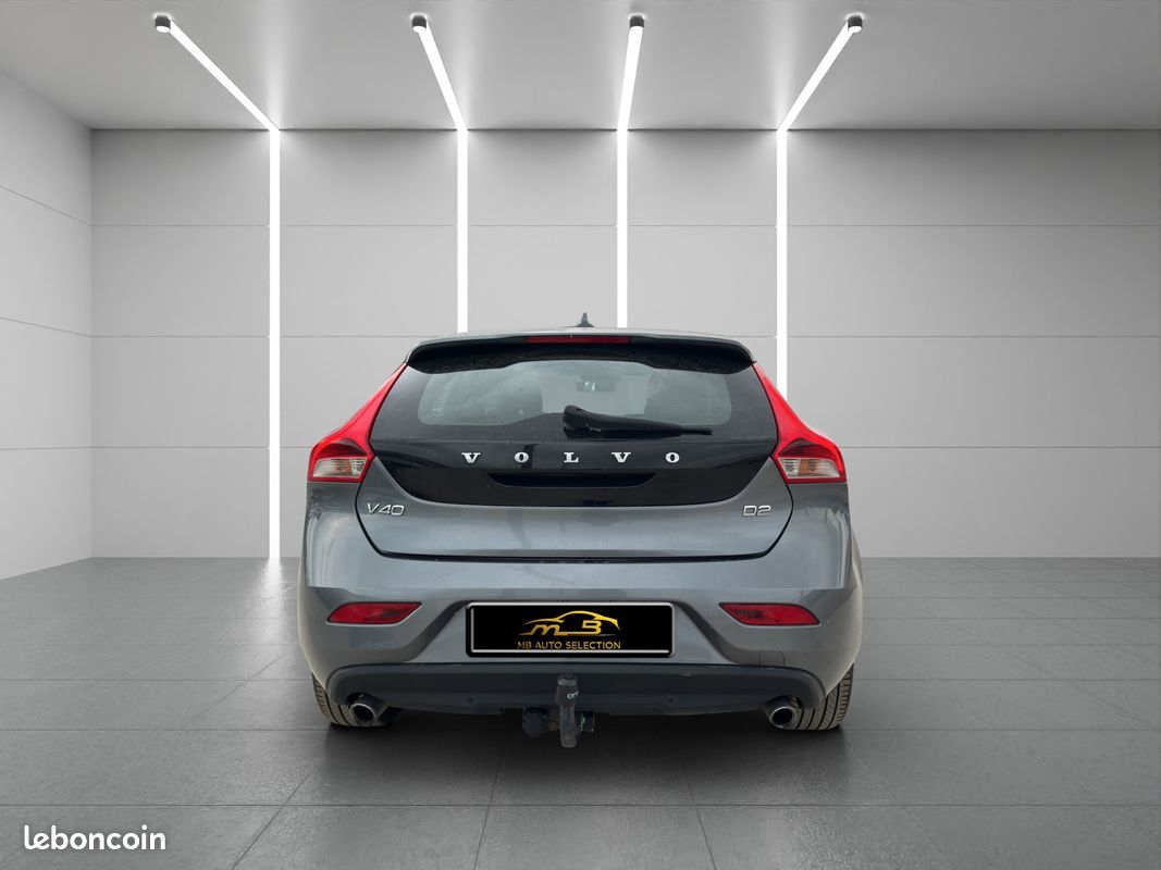 Volvo v40 2.0l d 120ch (image 6)