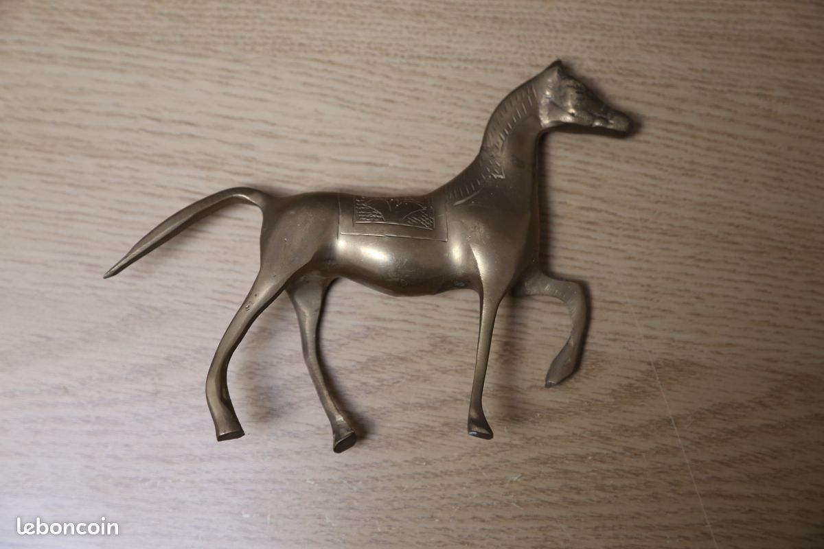 Statue cheval en metal, deesse athena... (image 2)