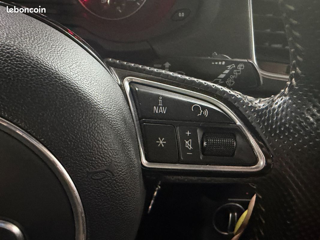 AUDI Q3 Q3 2.0 TDI 120 ch S line (image 24)