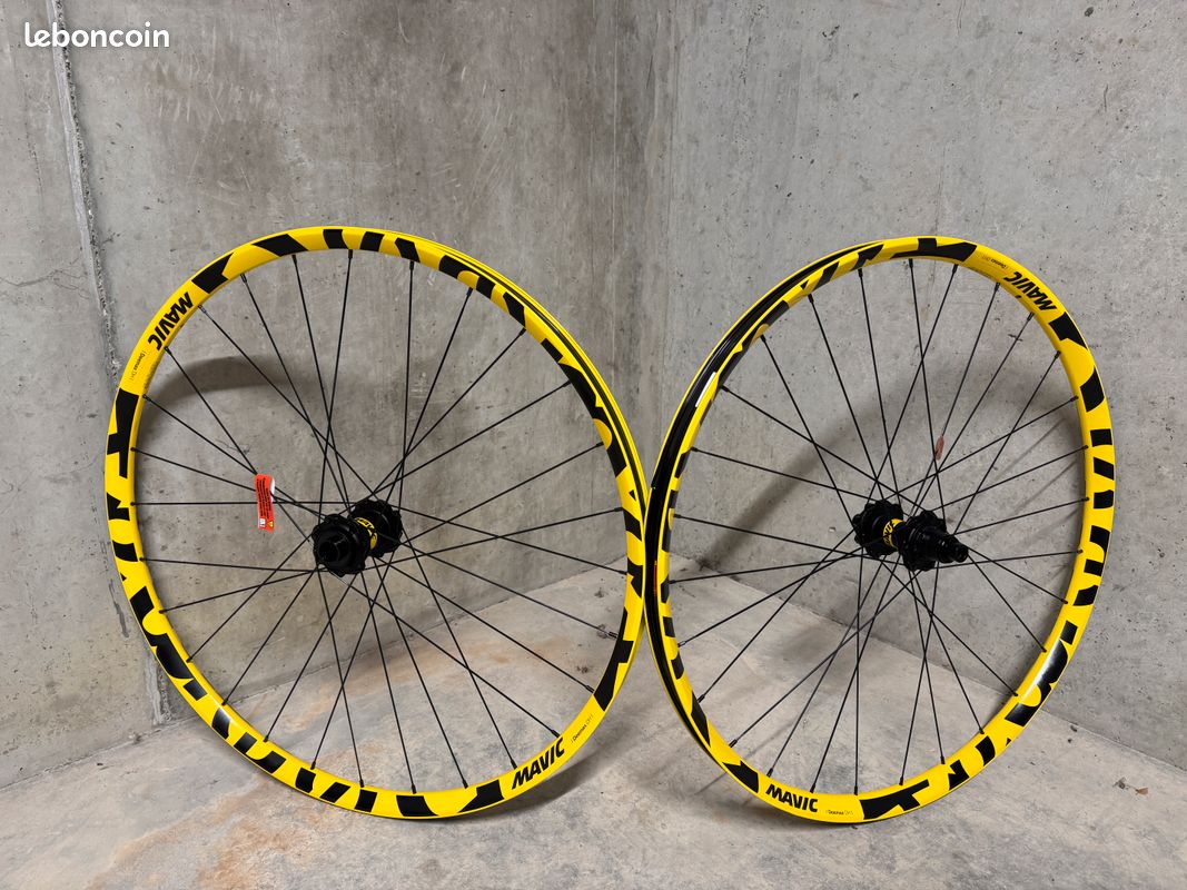 Deemax DH Yellow Limited Edition 29 Boost XD Équipements vélos