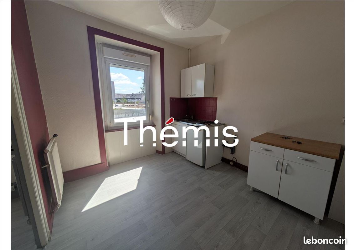 Appartement 2 pièces 26 m² · à Guingamp · 26 m² · 425 €