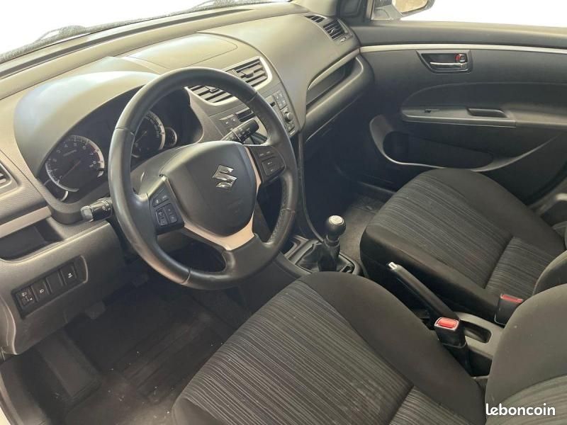 Suzuki Swift 1.2 VVT 94ch Privilège 5p (image 14)