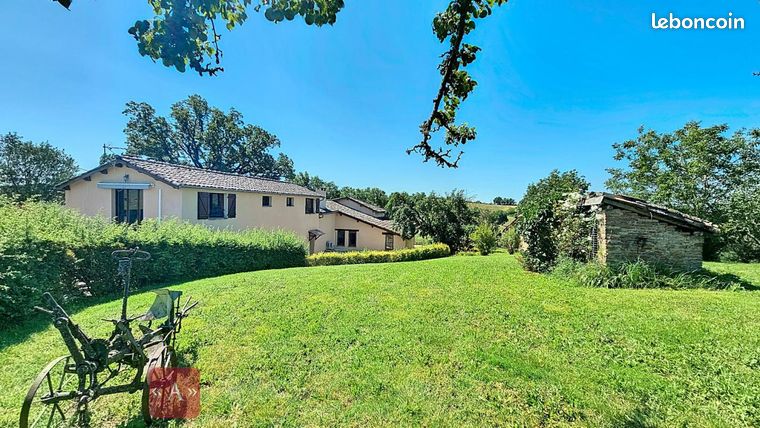 Ferme 10 pièces 264 m²
