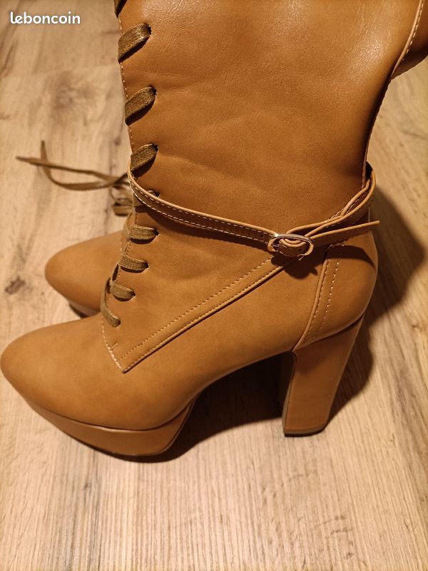 Anna Field Bottines Ã Talon Haut Bottes à Lacets Anna Field Chaussures