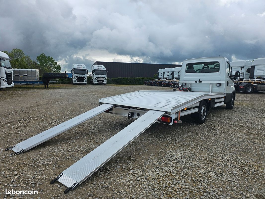 Camion dépanneuse IVECO 35S14 plateau aluminium (image 4)