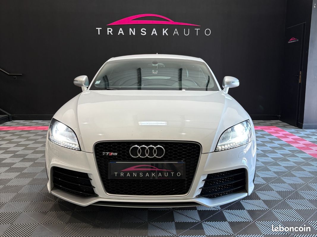 AUDI TT RS COUPE 2.5 TFSI 340 Quattro / BOSE / SIEGE CHAUFFANT / APPLE CARPLAY / ETAT IRREPROCHABLE (image 2)