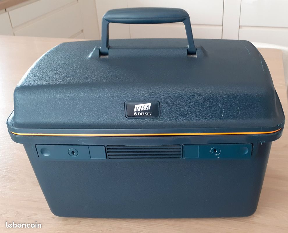 Vanity case Delsey Visa coque rigide Accessoires Bagagerie