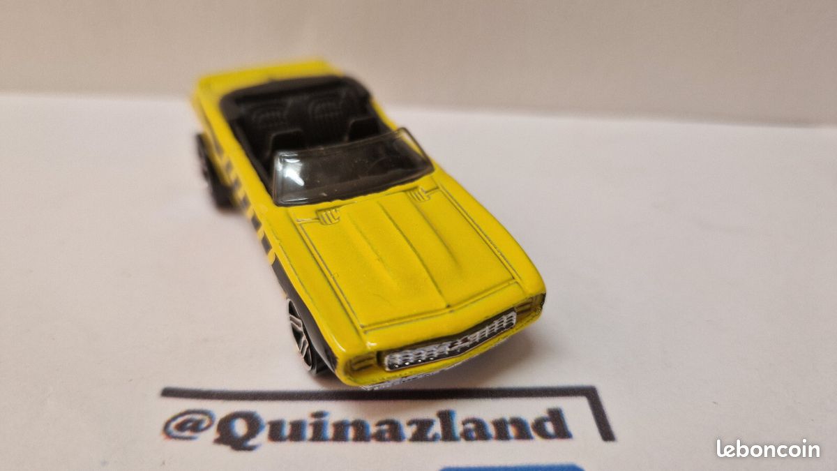 Hot Wheels Chevrolet Camaro 69 Convertible - Édition 2008 - Échelle 1:64 - Occasion Très Bon état
