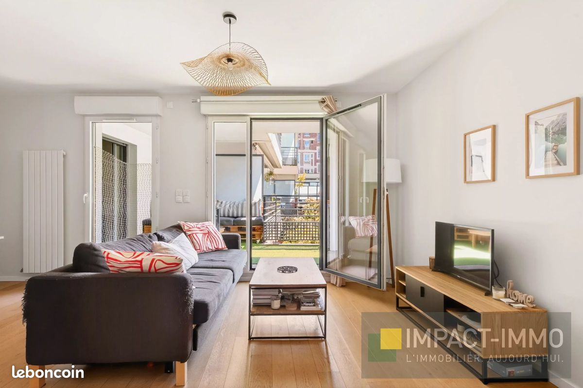 Appartement 3 pièces 73 m² · à Courbevoie · 73 m² · 550 000 €